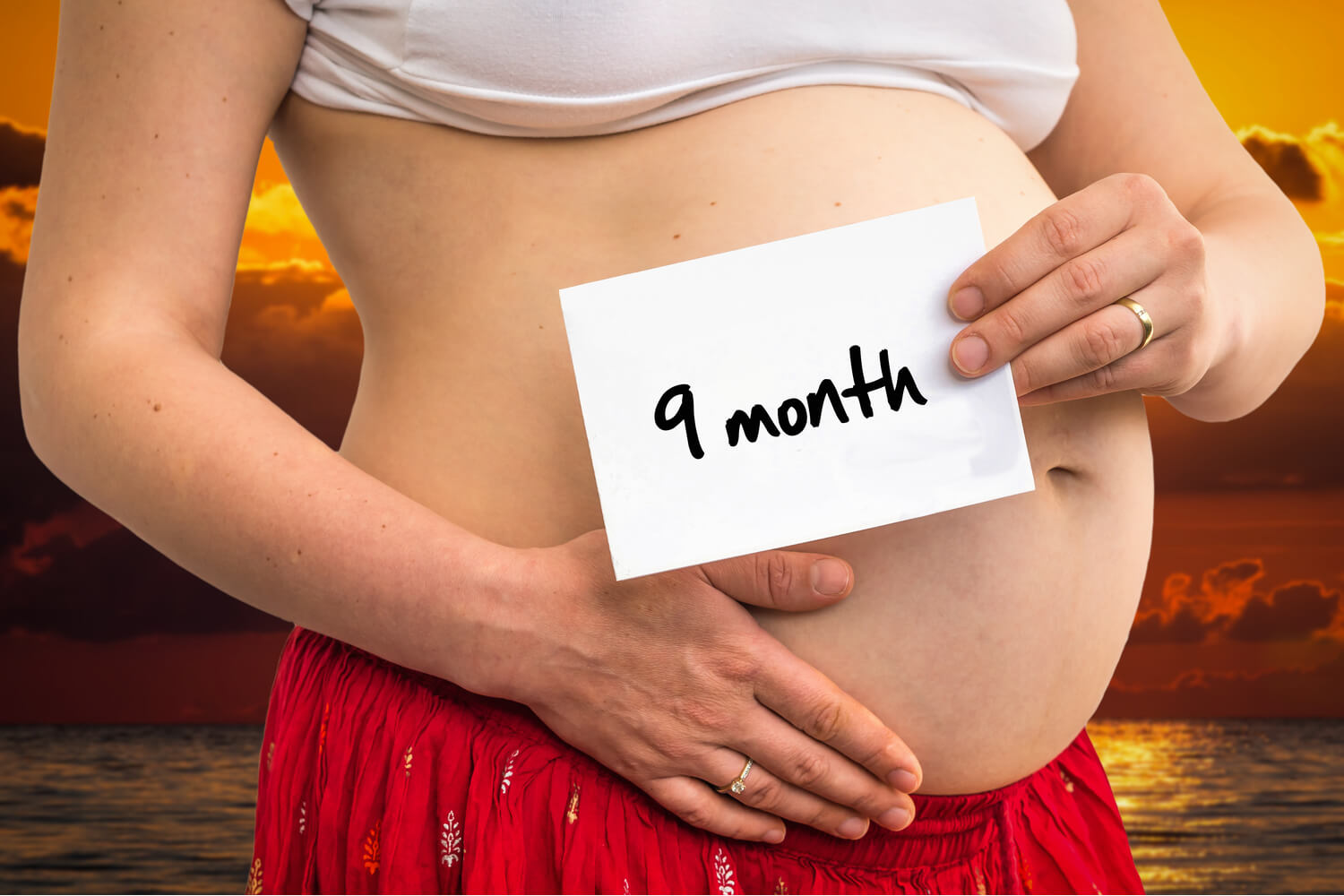 9th Month Pregnancy Symptoms, Baby-Growth And Precautions